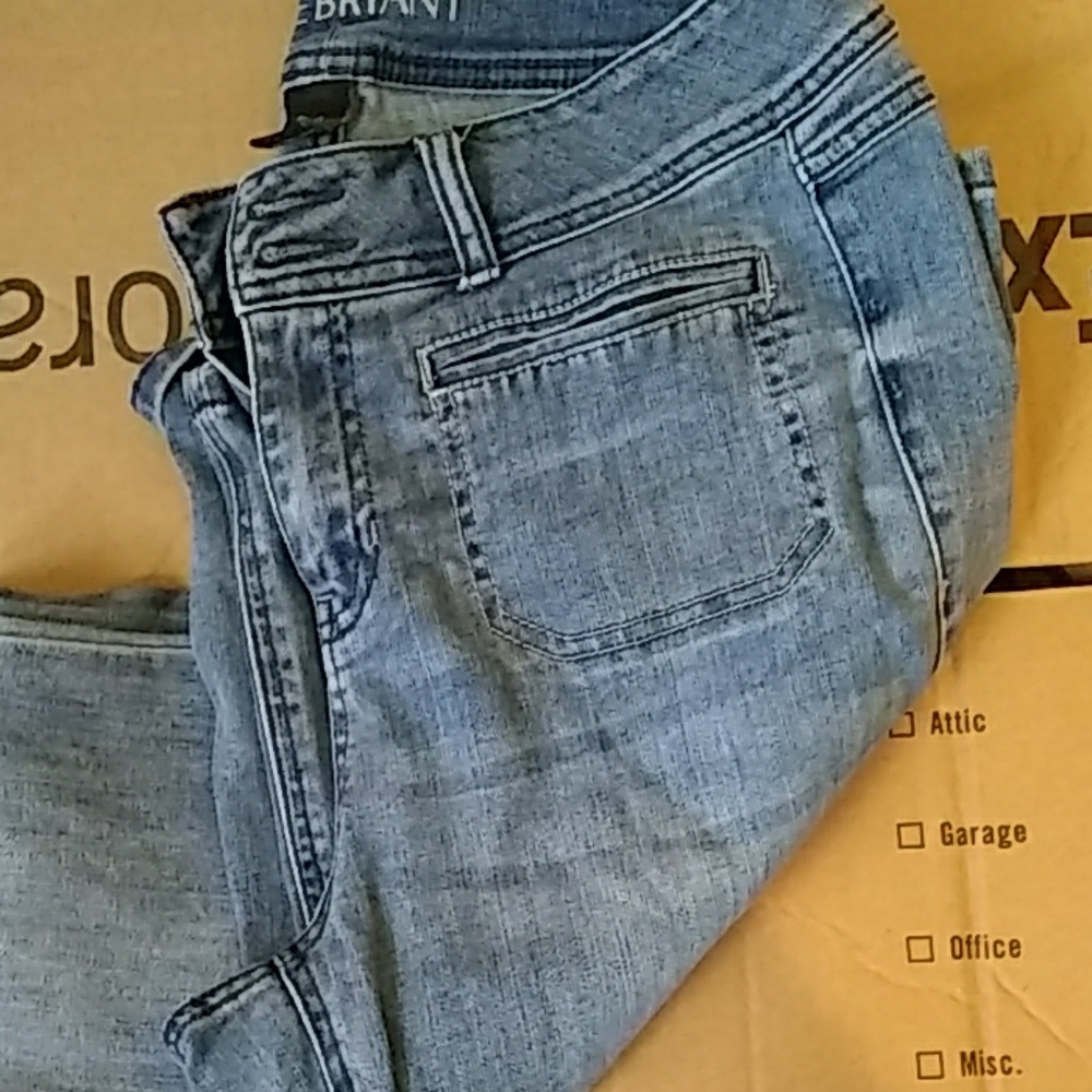 Mid rise jeans